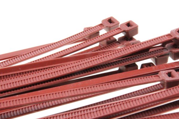 Cinta Abraçadeira Plástica Detectável Cor Vermelha 200x3,6mm 130N 100 Peças - P1133-3 - Imagem 2