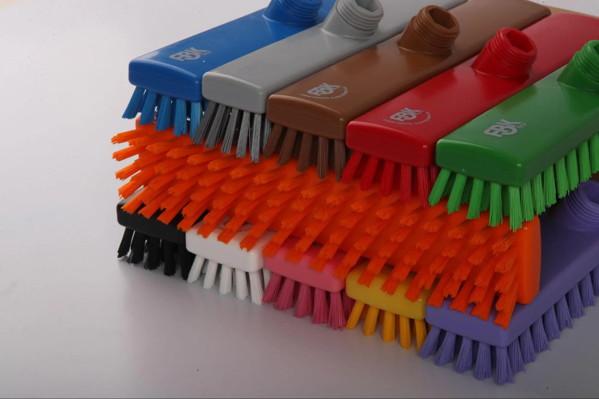 produtos da Brasmo que seguem o código das cores e atuam em como evitar contaminação cruzada